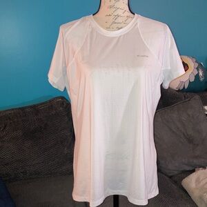 🎉4 for $20 Columbia Omni-Wick Eval White Performance Tee, XL